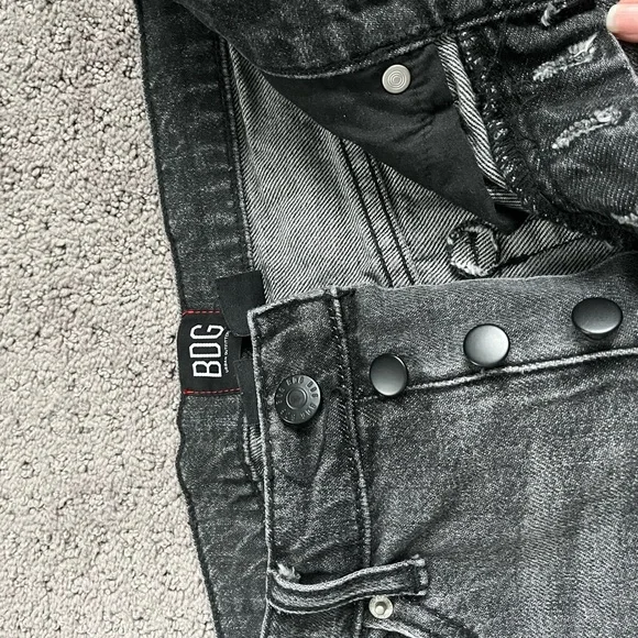 Urban Outfitters Slim Straight Black Jeans / 25 - Picture 4 of 5